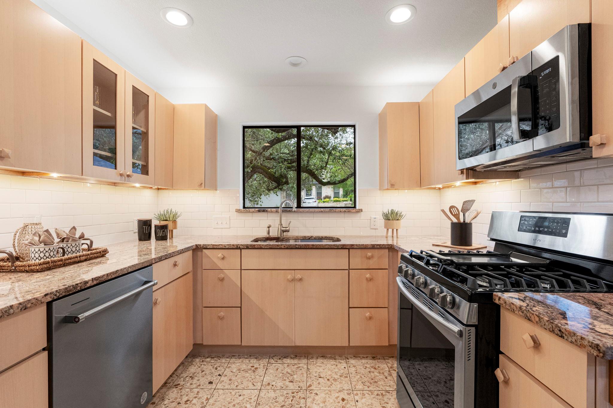 6602 Robbie Creek Cove Austin TX 78750