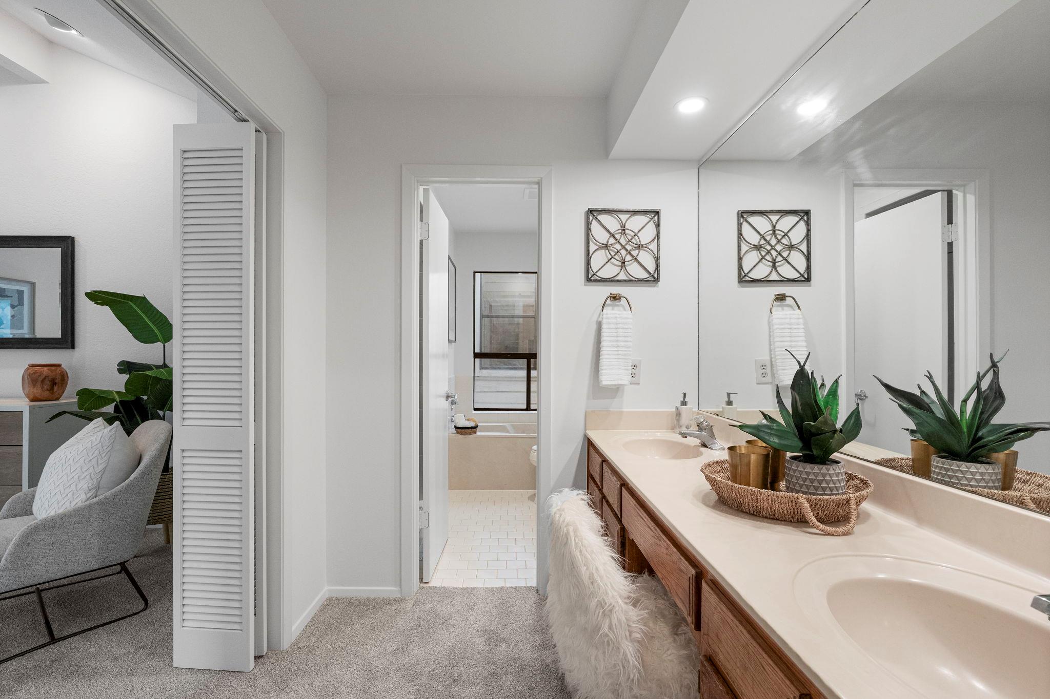 6602 Robbie Creek Cove Austin TX 78750