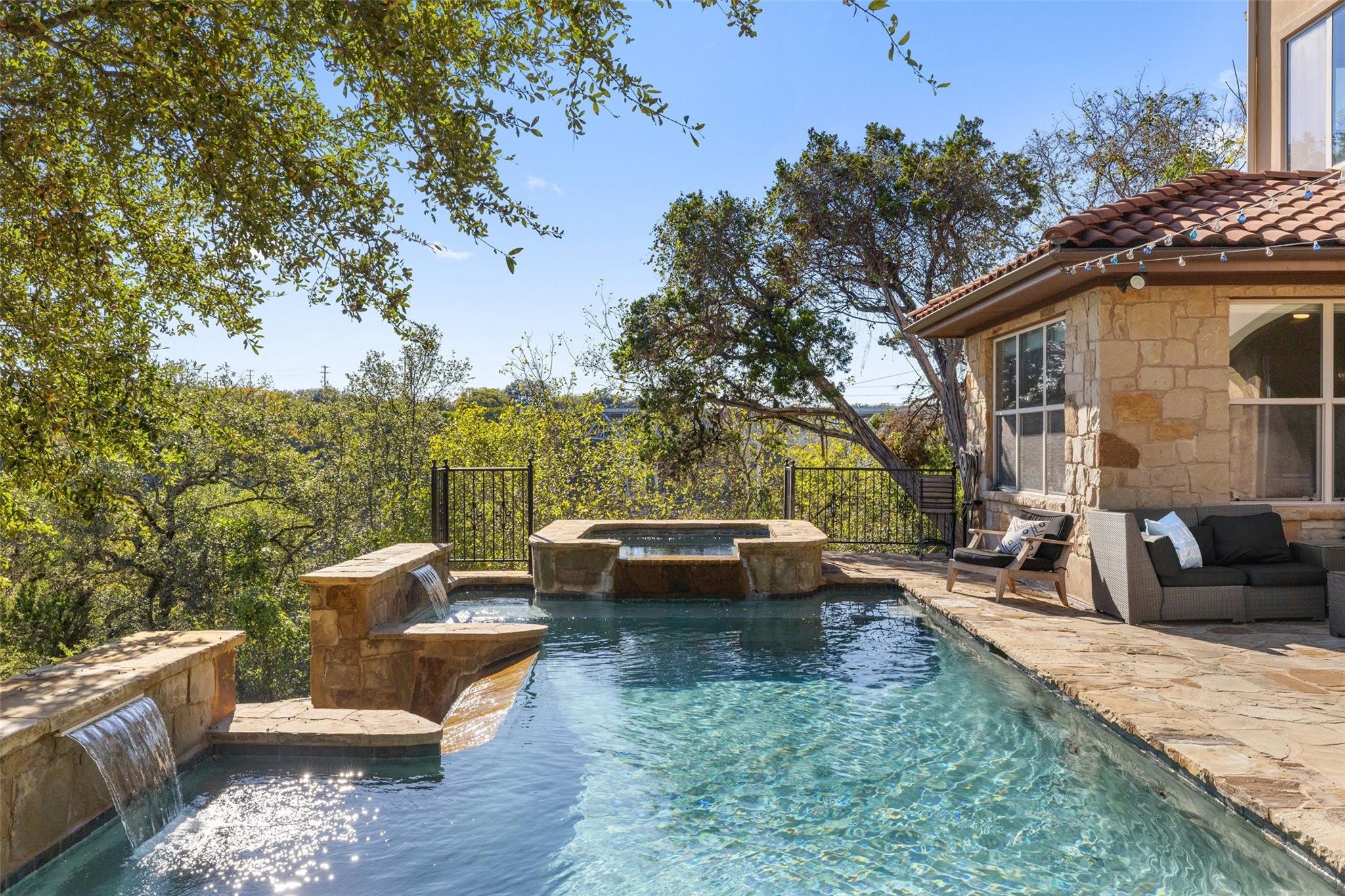 23617 Indian Divide Cove Spicewood TX 78669