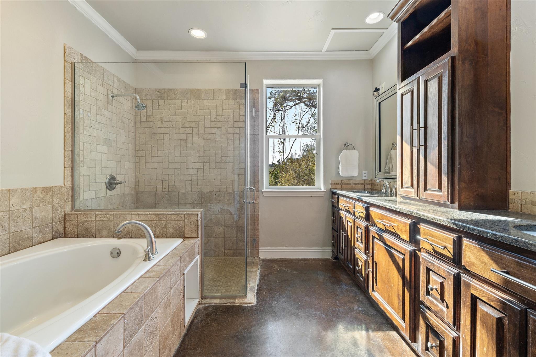 23617 Indian Divide Cove Spicewood TX 78669