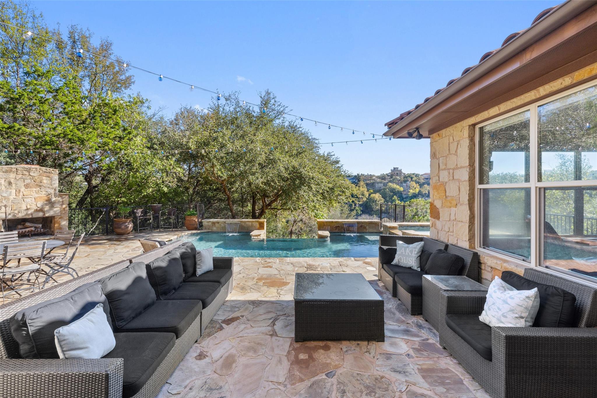 23617 Indian Divide Cove Spicewood TX 78669