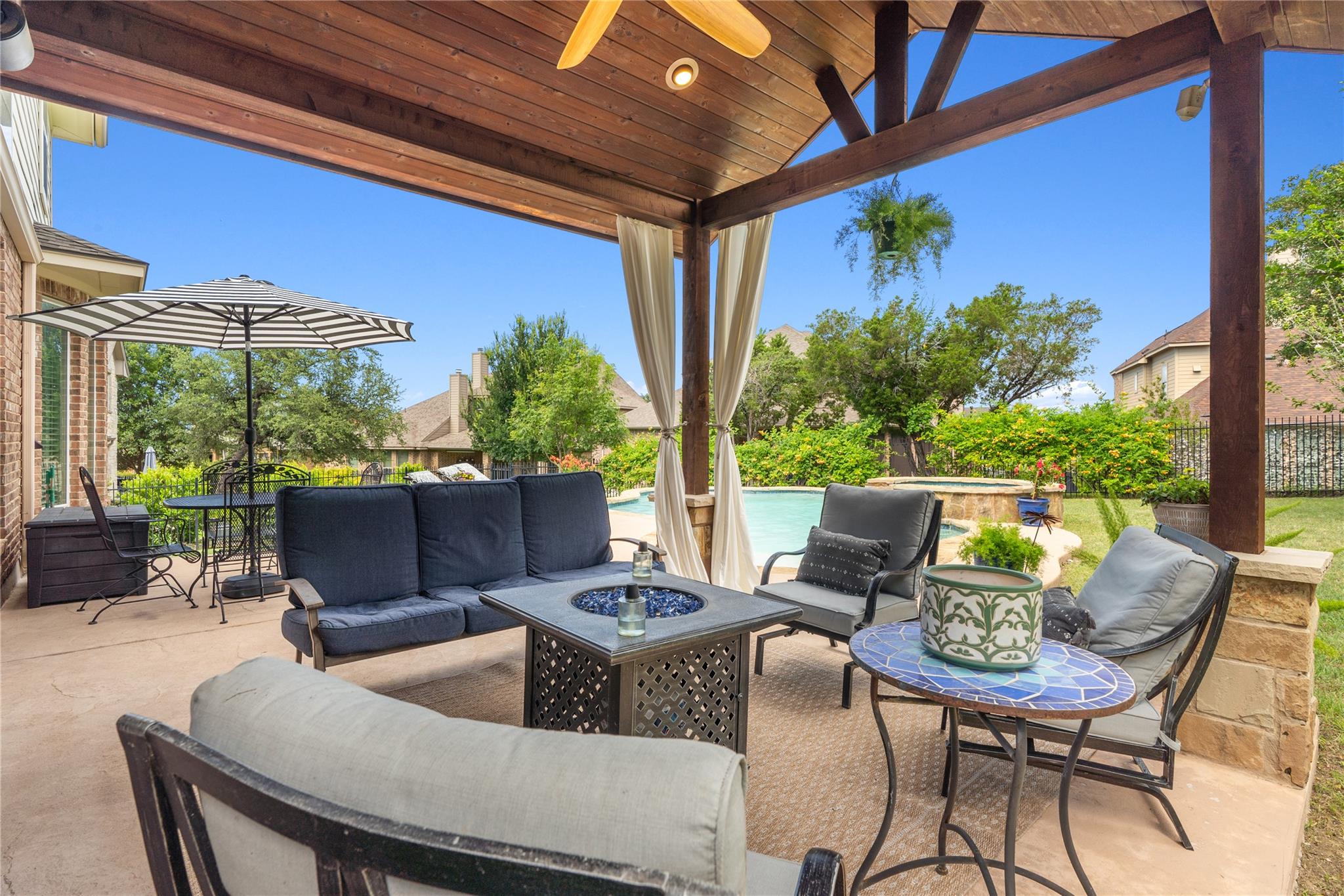 2211 Buffalo Gap Leander TX 78461