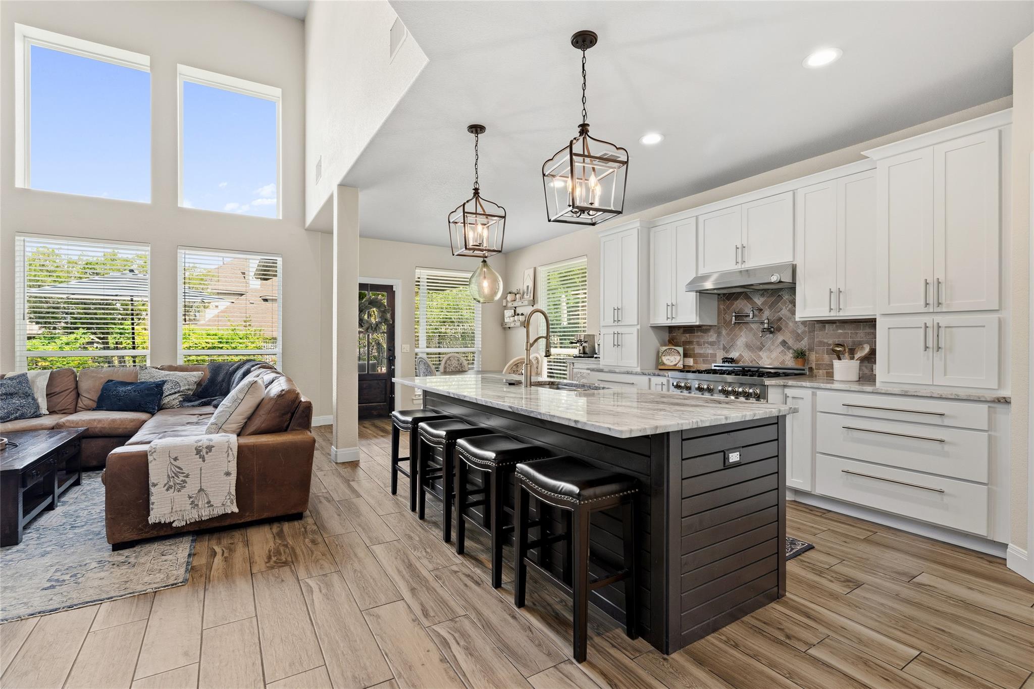 2211 Buffalo Gap Leander TX 78461