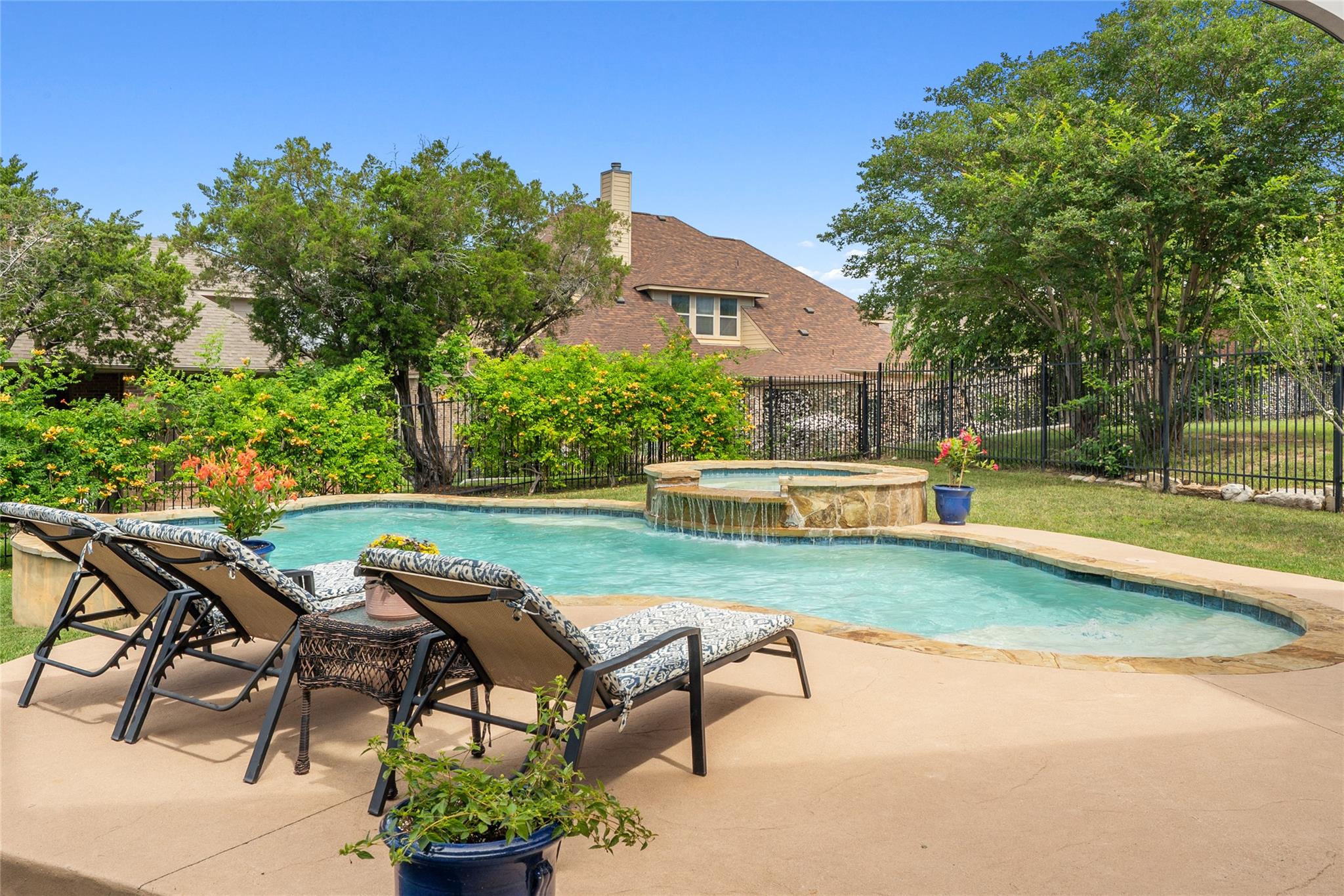 2211 Buffalo Gap Leander TX 78461