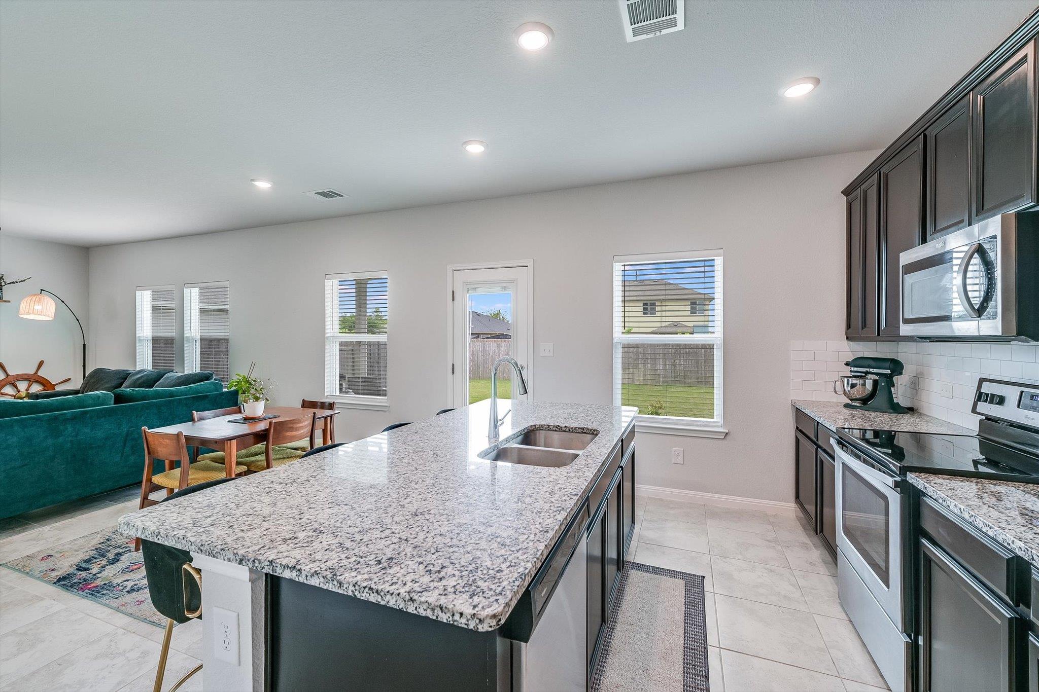 510 Mossy Rock Drive Hutto TX 78634