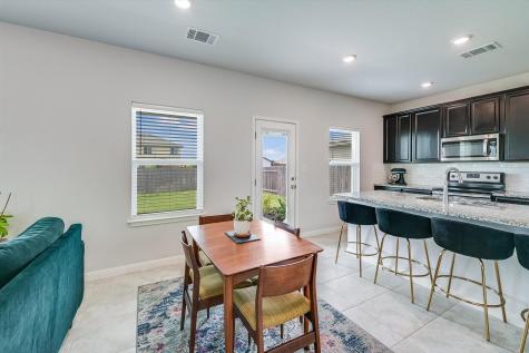 510 Mossy Rock Drive Hutto TX 78634