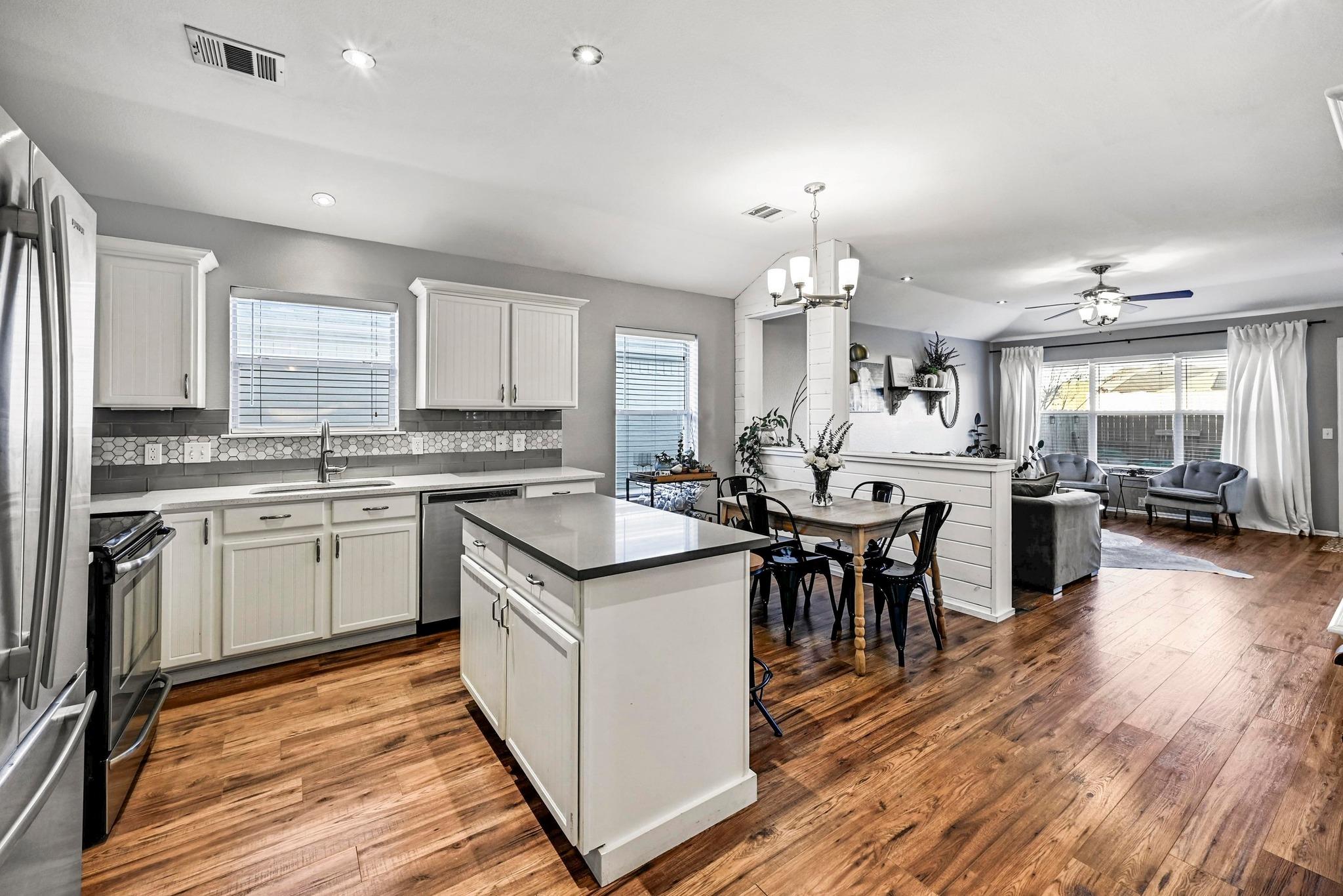 280 Spruce Drive Kyle TX 78640