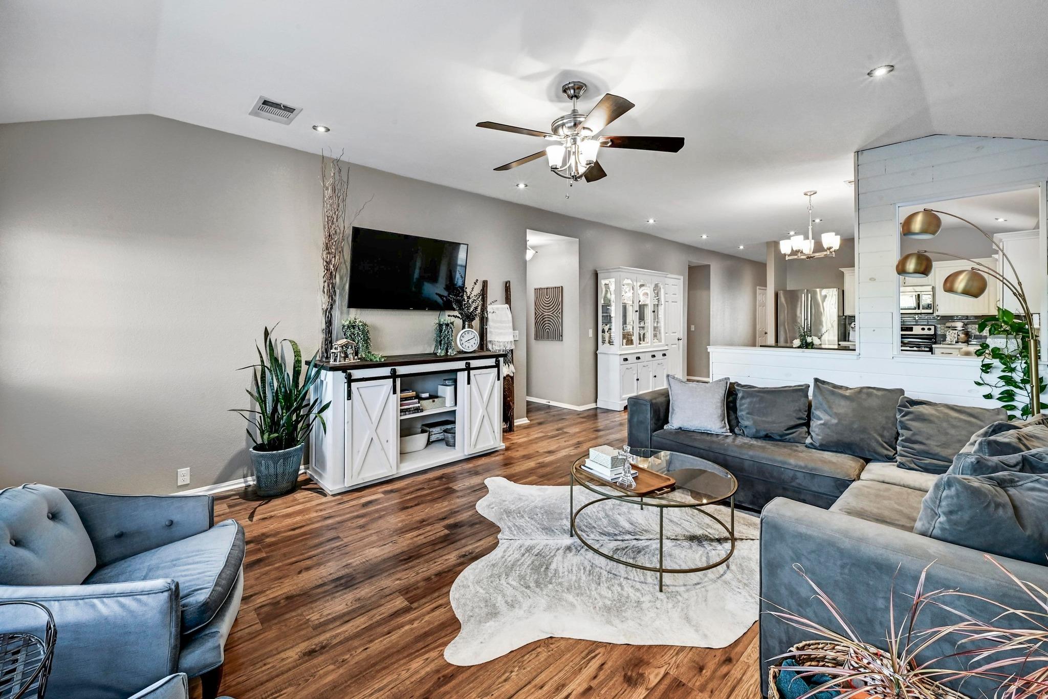 280 Spruce Drive Kyle TX 78640