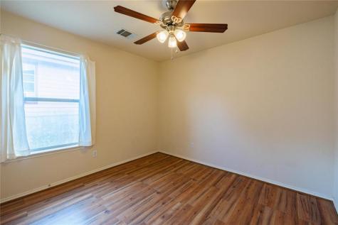 103 Oriole Cove Cedar Creek TX 78612