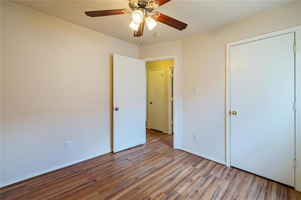103 Oriole Cove Cedar Creek TX 78612
