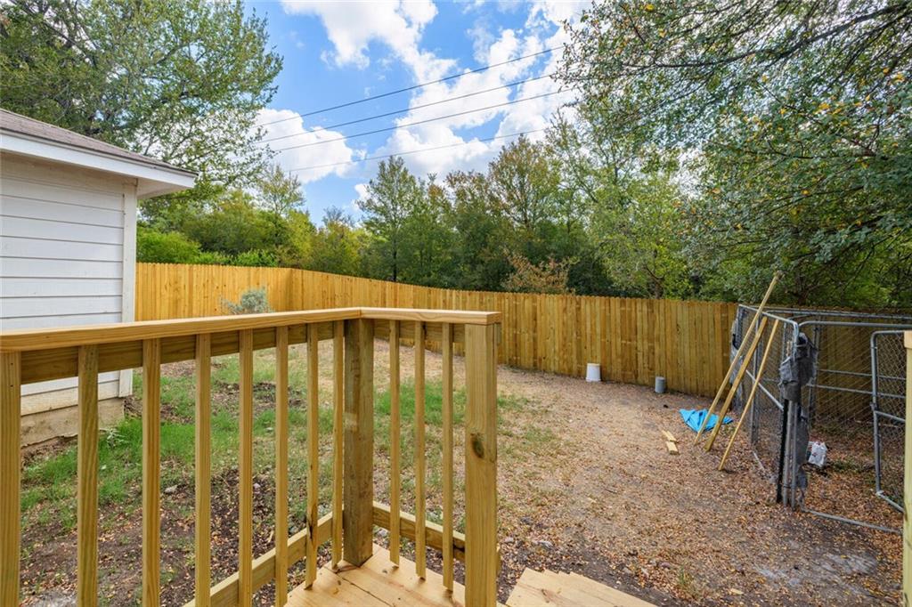 103 Oriole Cove Cedar Creek TX 78612