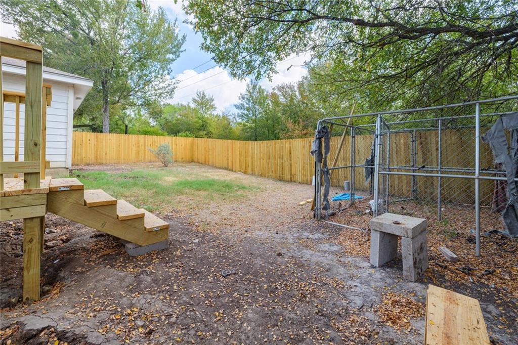 103 Oriole Cove Cedar Creek TX 78612