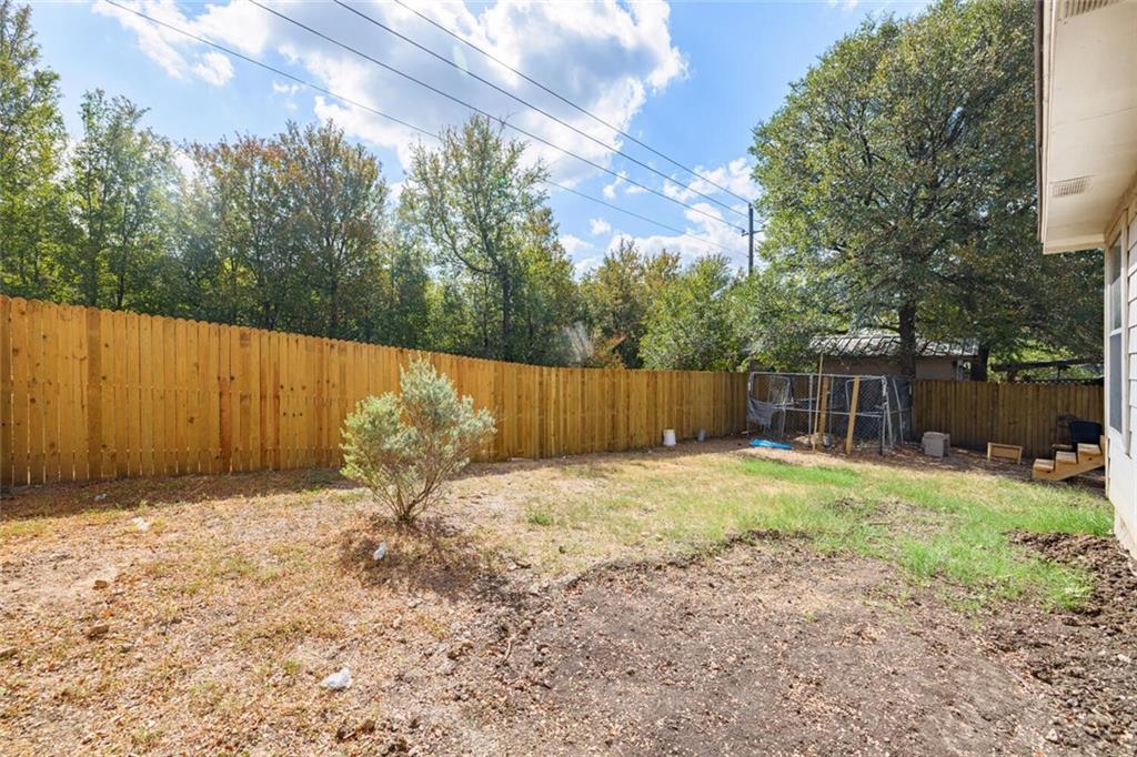 103 Oriole Cove Cedar Creek TX 78612
