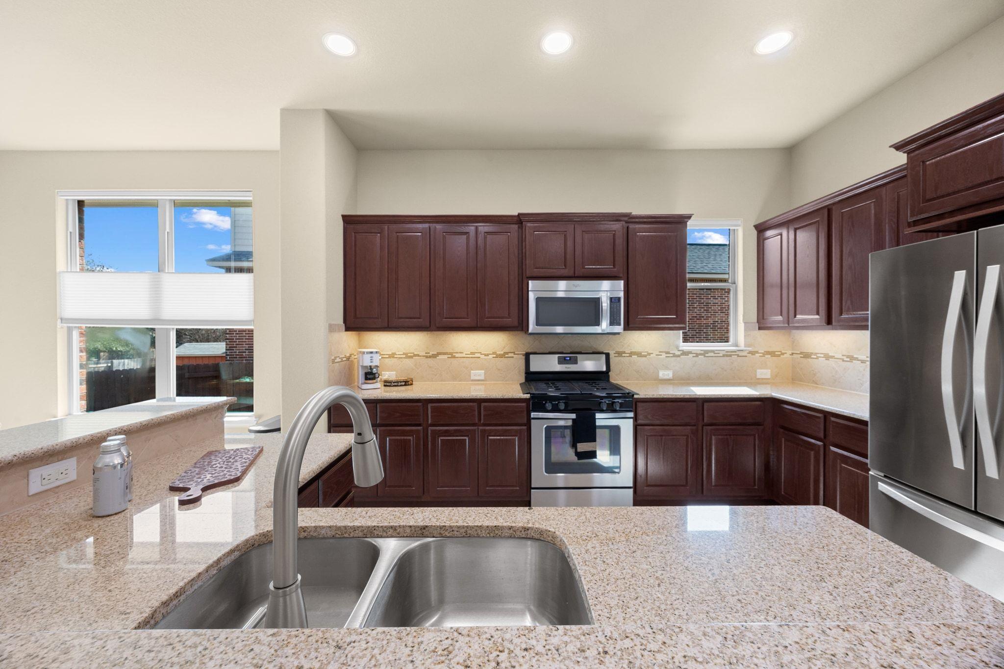 1404 Rimstone Drive Cedar Park TX 78613