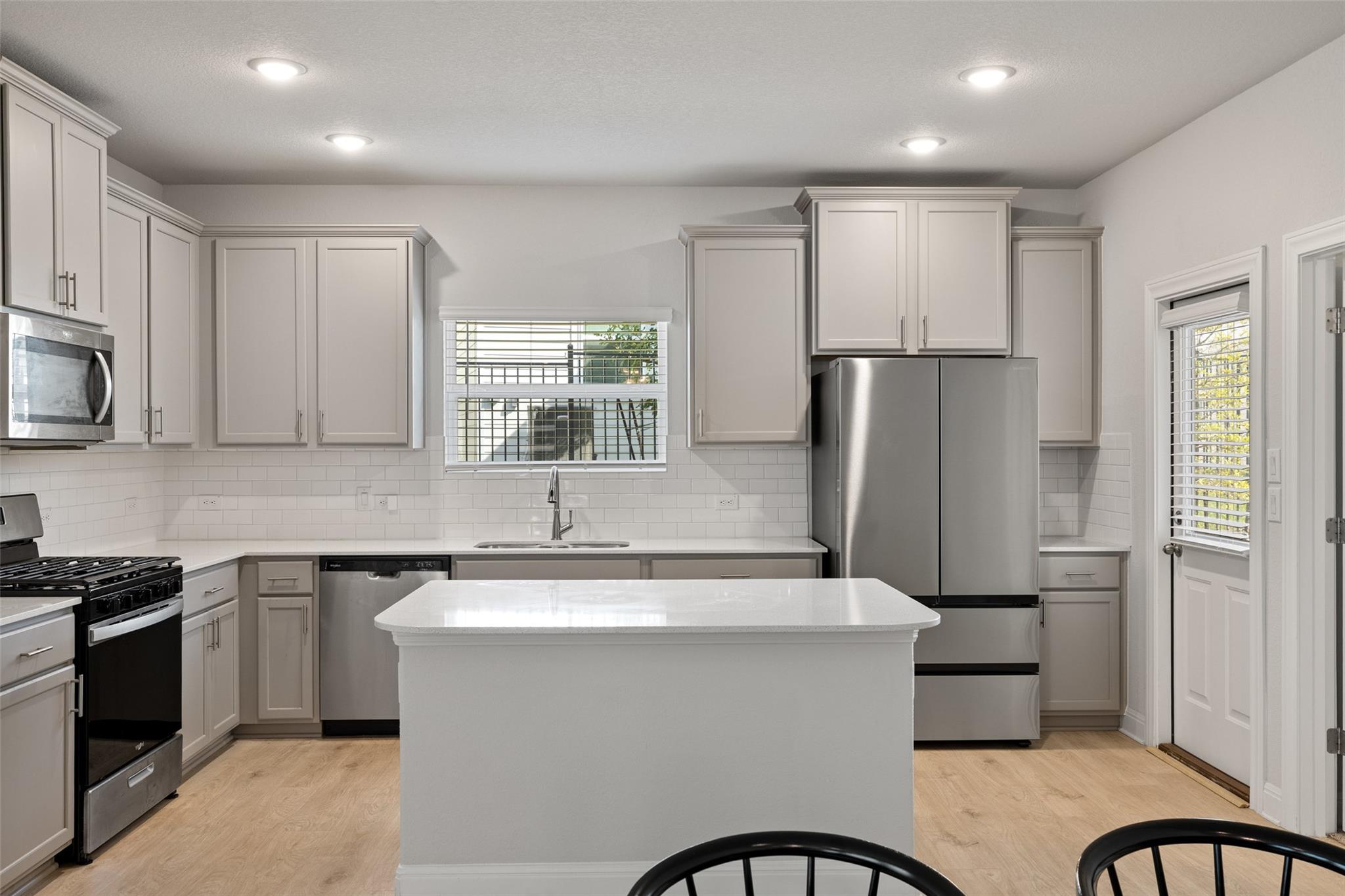 1012 Legend Milton Lane Austin TX 78748
