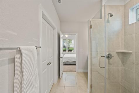 1012 Legend Milton Lane Austin TX 78748