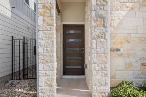 1012 Legend Milton Lane Austin TX 78748