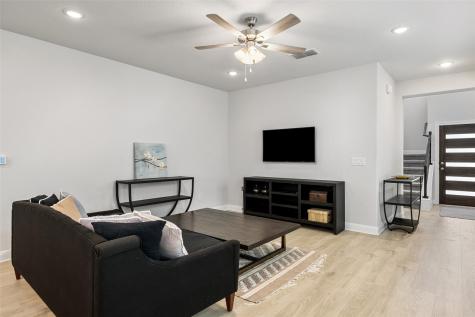 1012 Legend Milton Lane Austin TX 78748