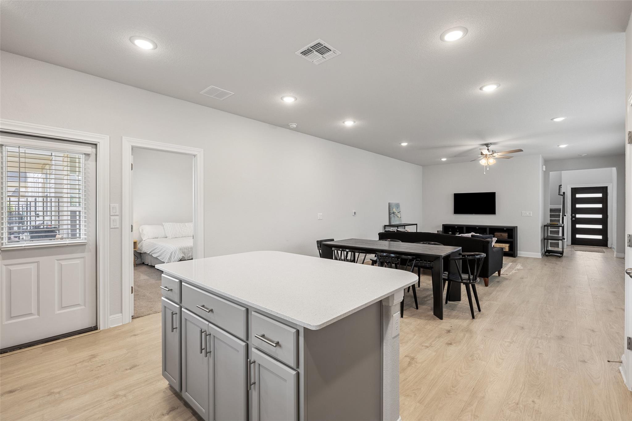 1012 Legend Milton Lane Austin TX 78748