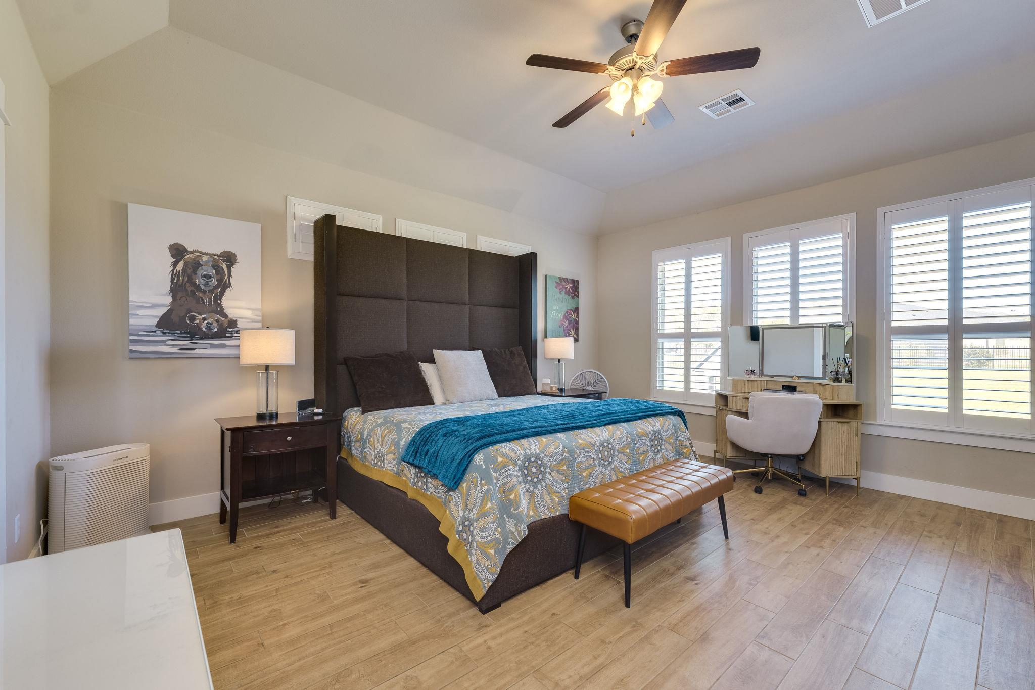100 Noble Log Grove Liberty Hill TX 78642