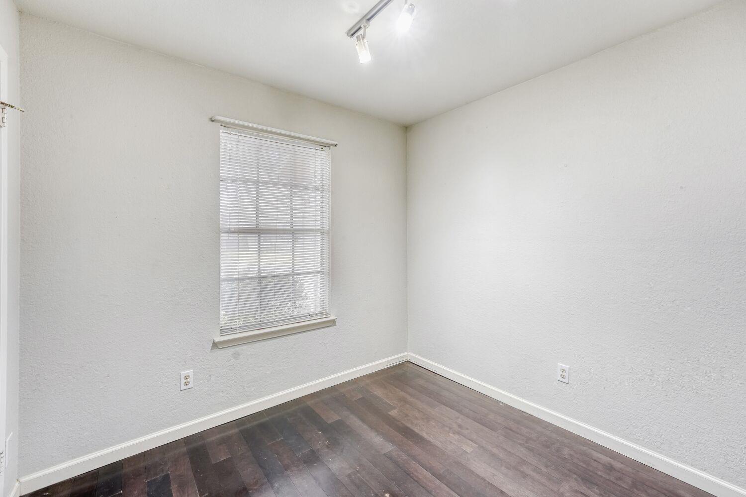 9100 Wagtail Drive Austin TX 78748