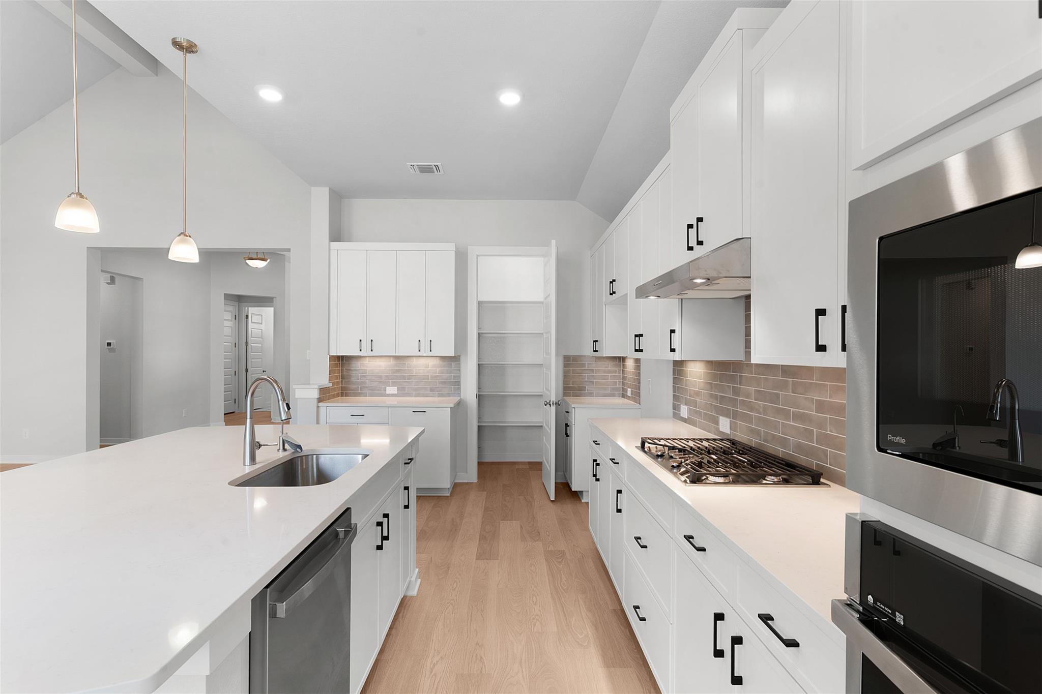 128 Sandrock Trail Georgetown TX 78633