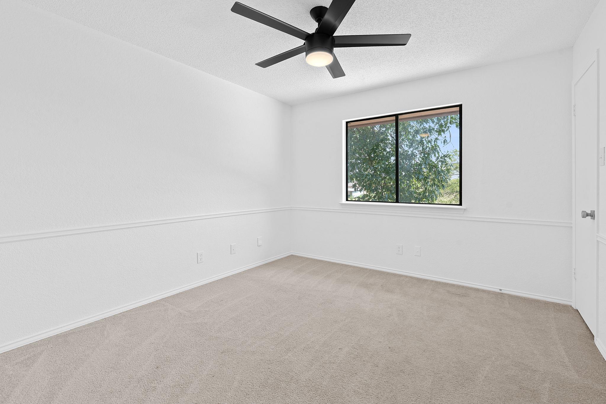 1106 Split Oak Cove Pflugerville TX 78660