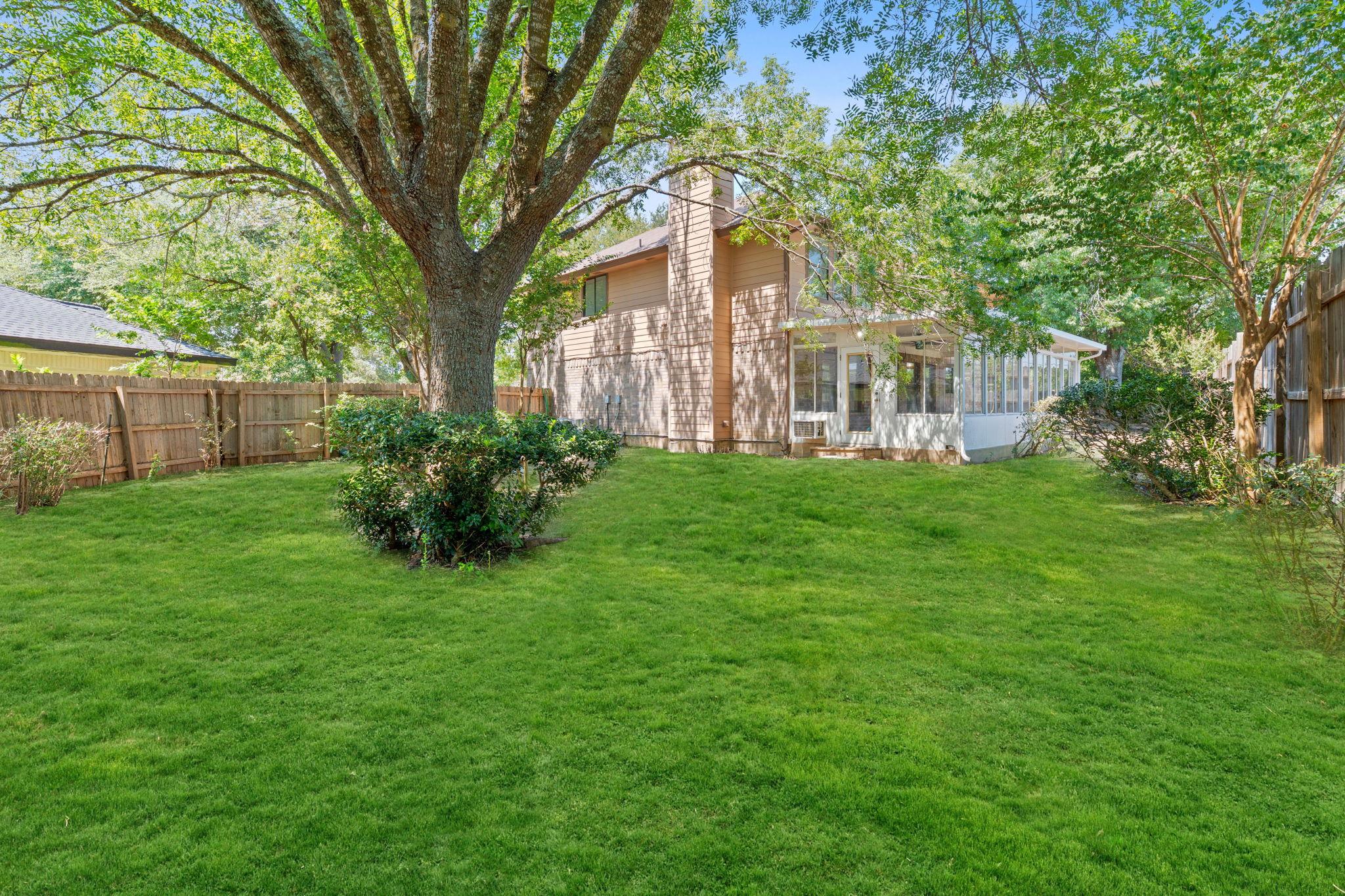 1106 Split Oak Cove Pflugerville TX 78660