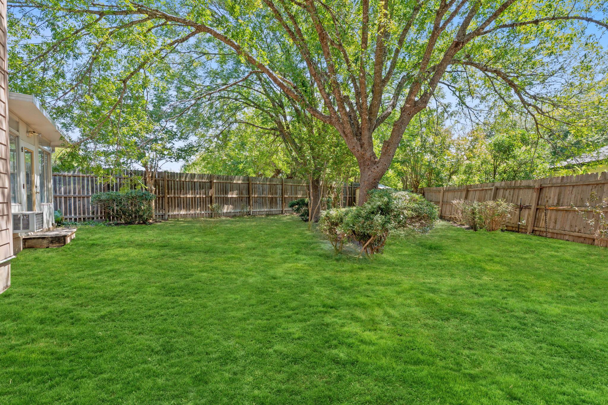 1106 Split Oak Cove Pflugerville TX 78660