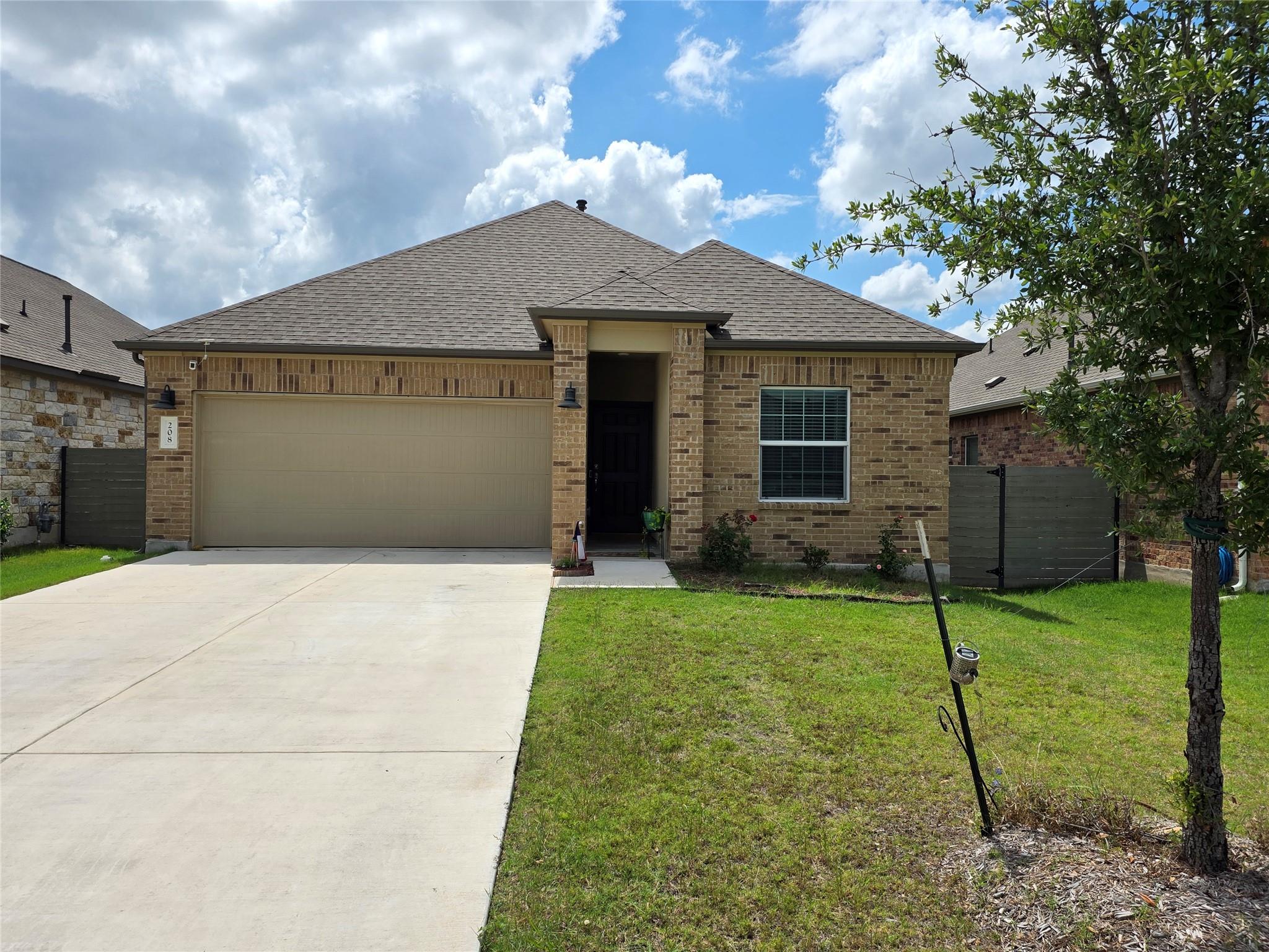 208 Wolf Springs Road Georgetown TX 78628