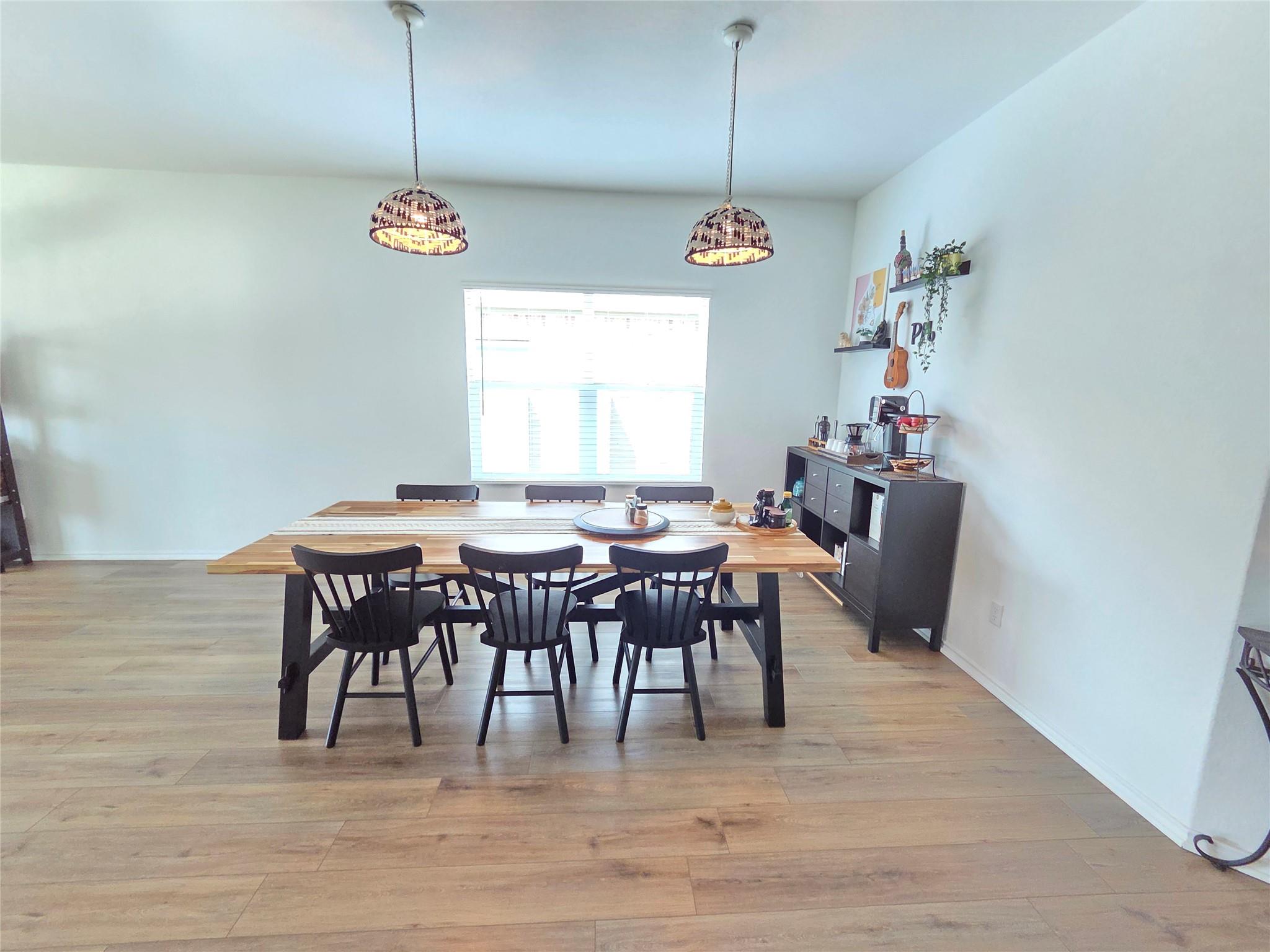 208 Wolf Springs Road Georgetown TX 78628