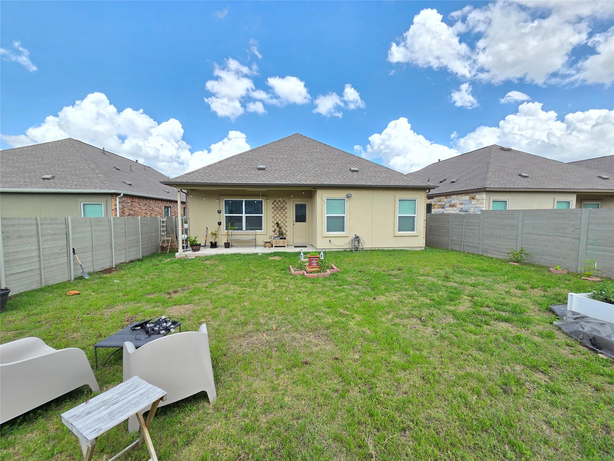 208 Wolf Springs Road Georgetown TX 78628