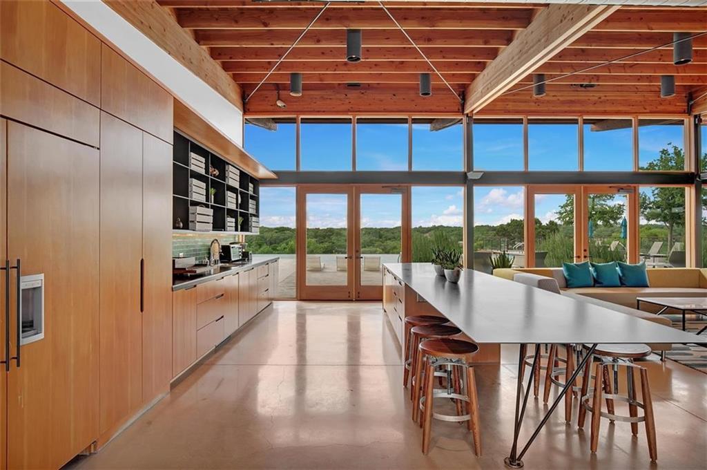 208 Wolf Springs Road Georgetown TX 78628
