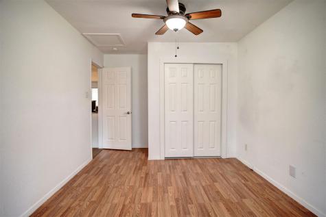 1037 Wilkes Circle Smithville TX 78957