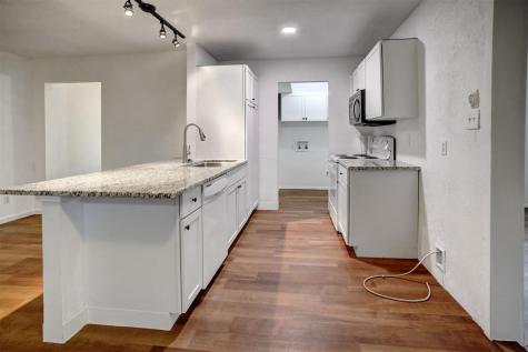 1037 Wilkes Circle Smithville TX 78957