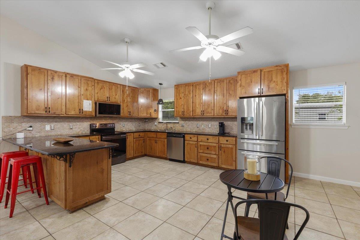 297 Robins Way Wimberley TX 78676