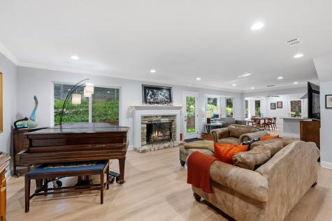 6204 Bon Terra Drive Austin TX 78731
