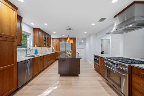 6204 Bon Terra Drive Austin TX 78731