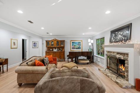 6204 Bon Terra Drive Austin TX 78731