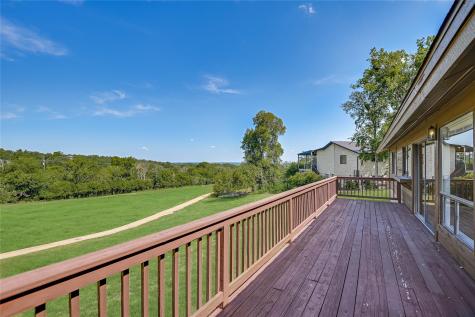 302 Seawind Street Lakeway TX 78734