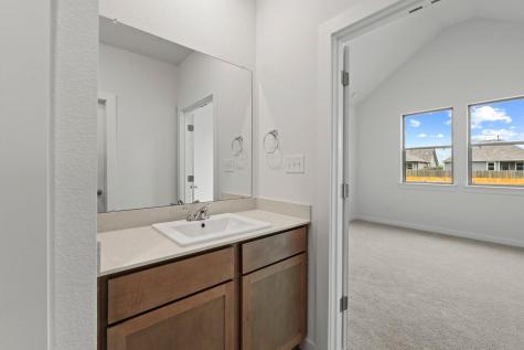 1104 Universal Drive Hutto TX 78634