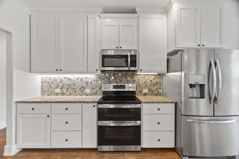 110 Chaumont Street Kingsland TX 78639