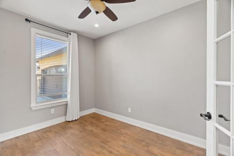 110 Chaumont Street Kingsland TX 78639
