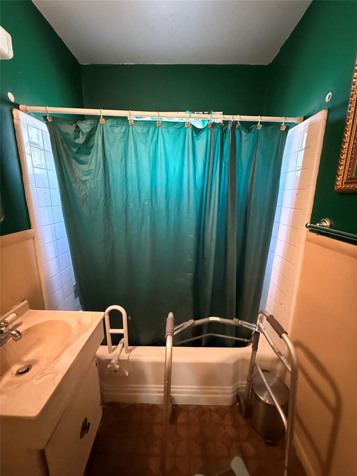 231 Harcourt Avenue San Antonio TX 78223