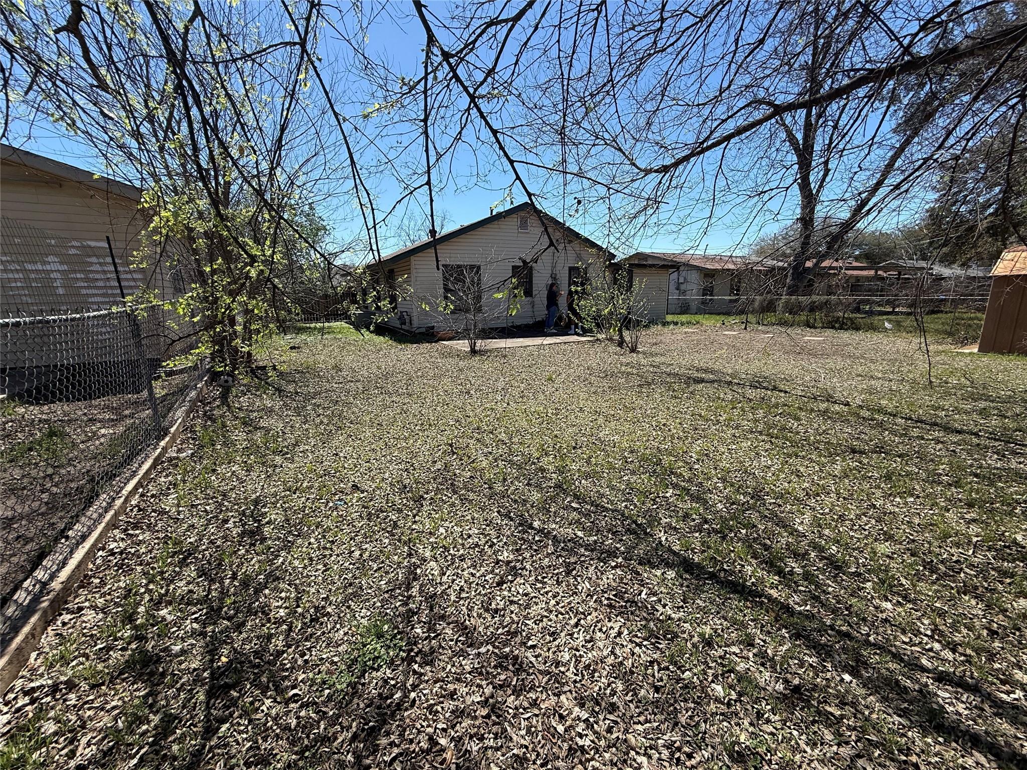 231 Harcourt Avenue San Antonio TX 78223