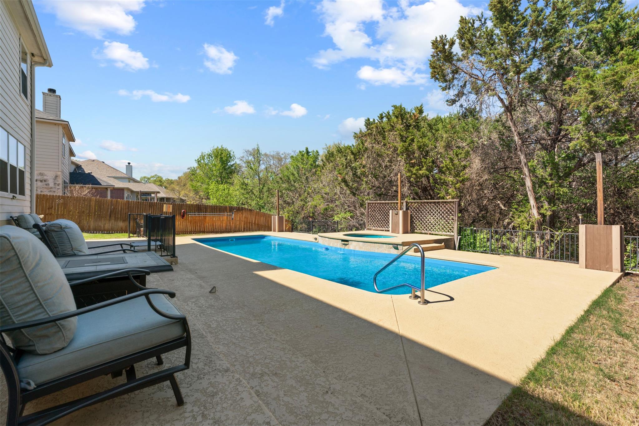 228 Hoot Owl Lane N Leander TX 78641