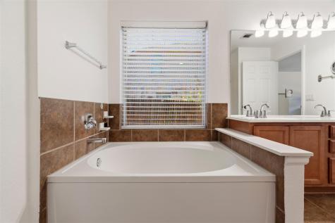 228 Hoot Owl Lane N Leander TX 78641