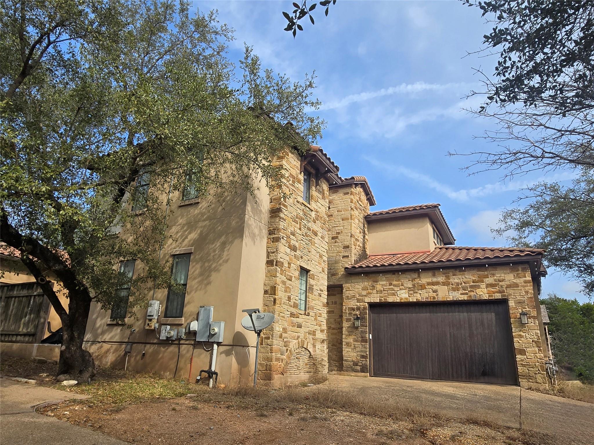 1310 Minnie Drive Austin TX 78732