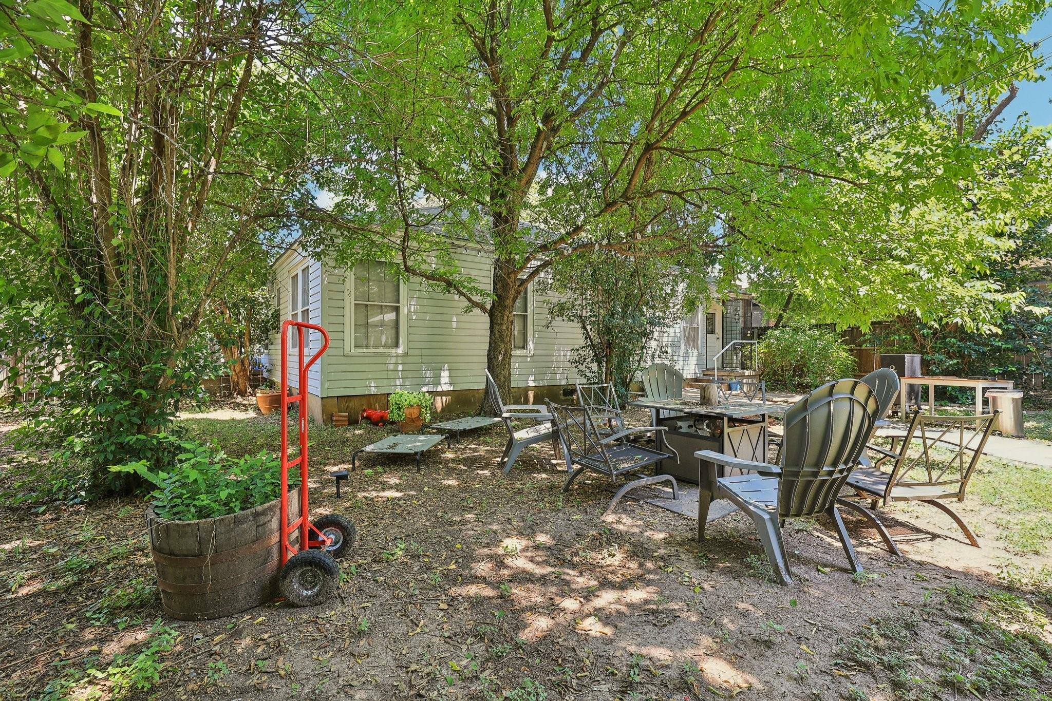 4907 Harmon Avenue Austin TX 78751