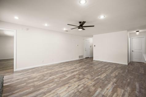 110 W Garrett Run Austin TX 78753